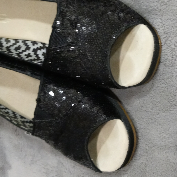 0328 Toms Sequined Open Toe Wedges - Picture 9 of 9